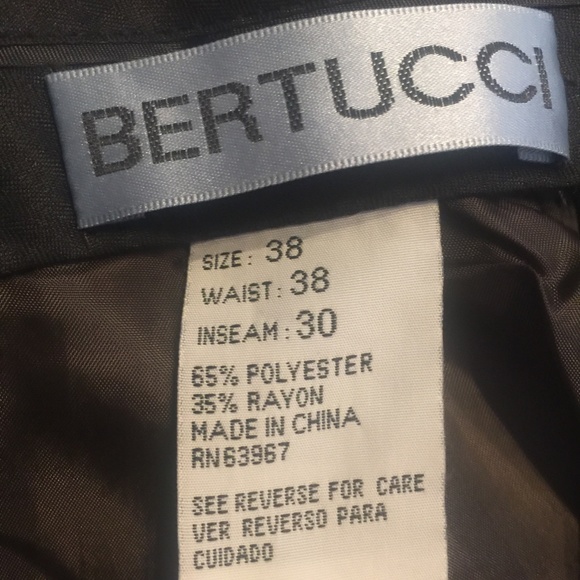 REDUCED!  Men’s 38x30 Bertucci Brown Pants - Picture 2 of 3